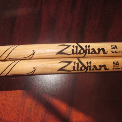 Zildjian 5a wood natural drumsticks  Select Hickory image 3
