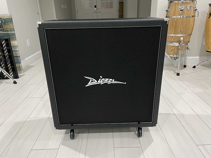 Diezel 412-FV Front-Loaded 240-Watt 4x12