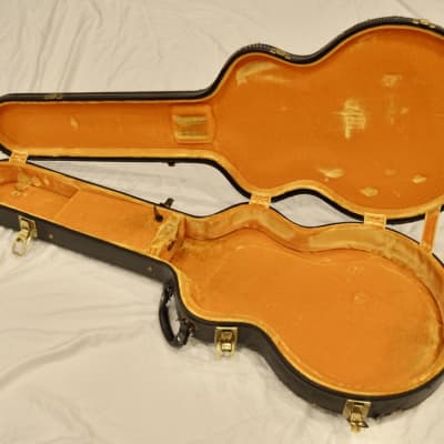 Vintage 1962 Gibson ES-335 Hard Case Ess & Ess - Faux Elephant Exterior - Plush Yellow Lined for sale