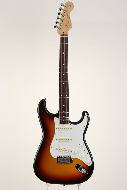 Squier Classic Vibe '60s Stratocaster 3-Color Sunburst w