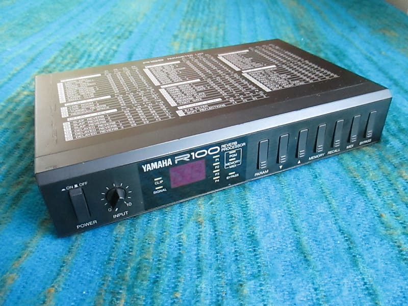 その他 YAMAHA REVERB PROCESSOR R100 YAMAHA R100 Reverb Processor Vintage Tested Working
