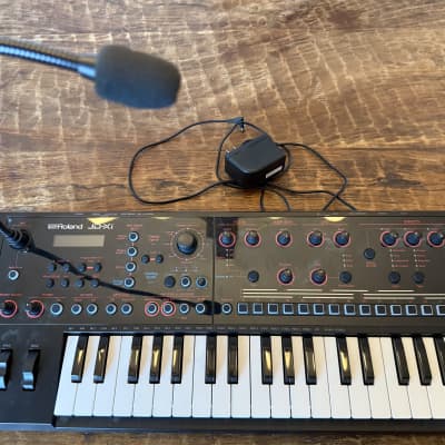 Roland JD-Xi 37-Key Analog/Digital Crossover Synthesizer With Bag, Power, Vocoder