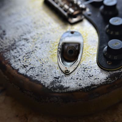 Fender Stratocaster HSS Heavy Relic Custom Silver Sparkle O Black image 12