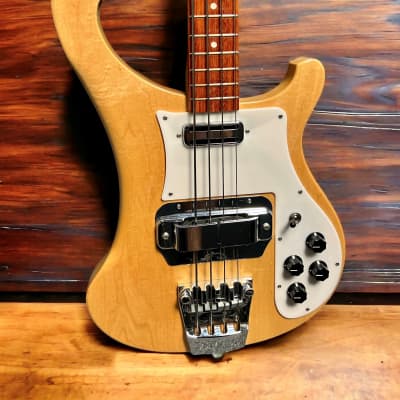 Rickenbacker 4001 V63, Mapleglo / Rosewood (2001) *Pre-Owned in Excellent Condition *RARE!* image 4