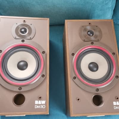 B&W Bowers and Wilkins DM110 90s - Walnut image 2