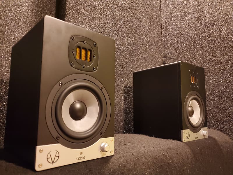 Eve Audio SC205 Pair | Reverb Cyprus