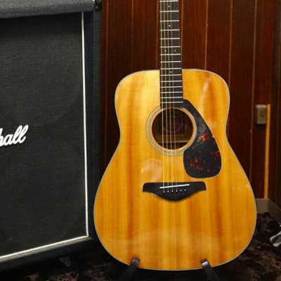2000's made High quality Acoustic Guitar YAMAHA FG-700S Solid Spruce China made for sale