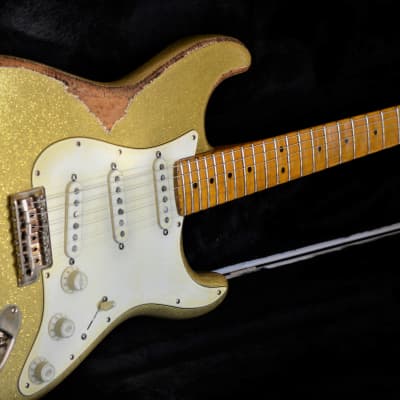Fender Stratocaster Relic Gold Sparkle Nitro Texas Specials image 16