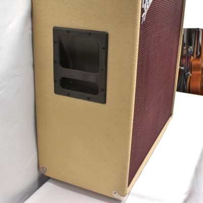 Fender Tonemaster 4x12 Guitar Amplifier Cabinet - Blonde 280W 16 Ohms image 2