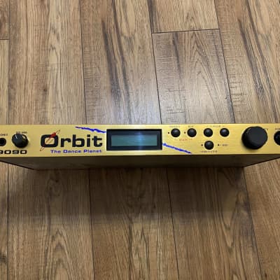 E-MU Systems Orbit 9090 V2 'The Dance Planet' Rackmount 32-Voice Synthesizer 1996 - Yellow