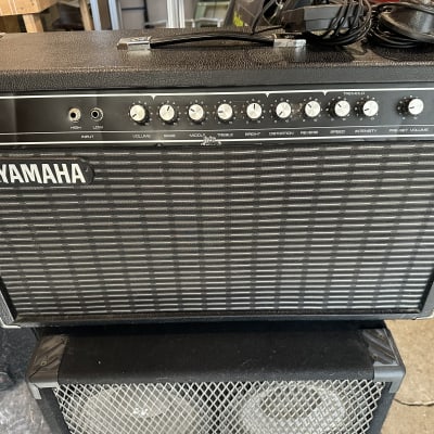 Yamaha G50-210 Fifty 210 50-Watt 2x10" Guitar Combo 1975 - 1979 - Black