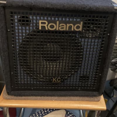 Roland KC-60 3-Channel 40-Watt 1x10