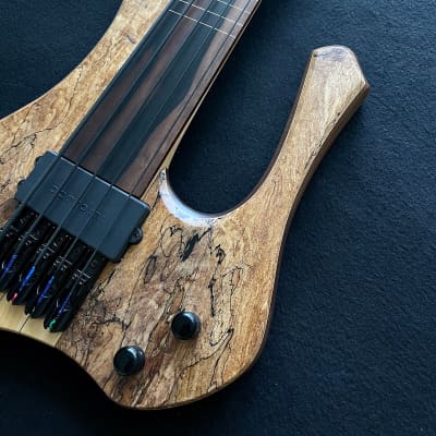 MG bass New Extreman fretless 5 strings bartolini pickup Ebony fingerboard image 6