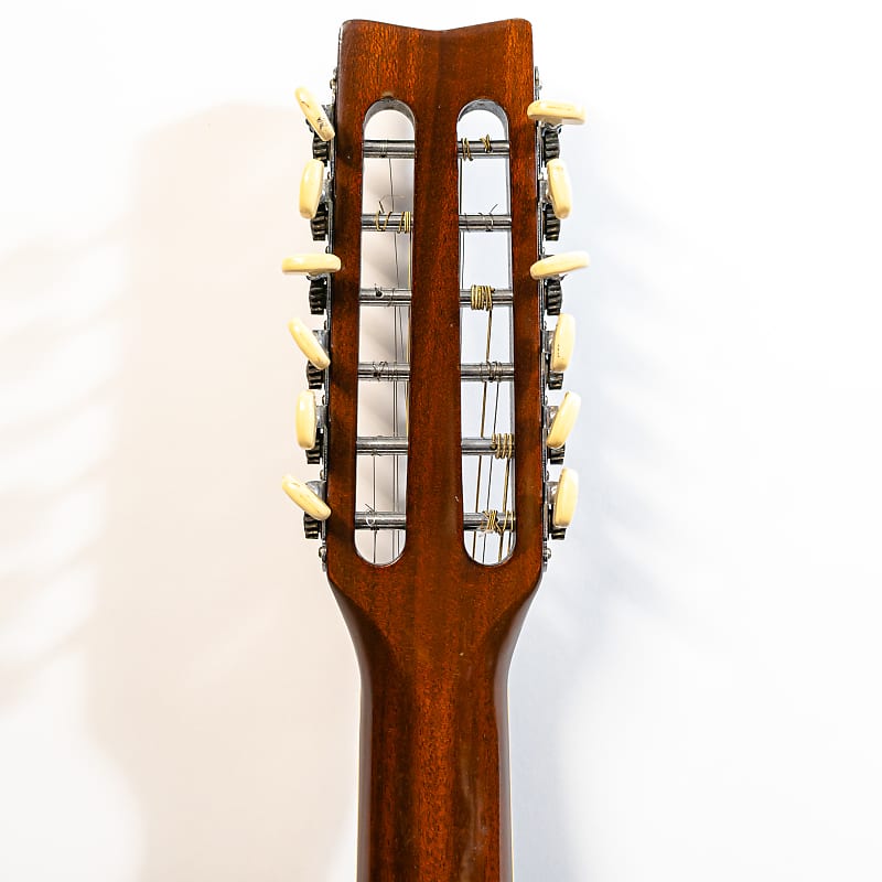 Yamaha L12-5 12-String Acoustic Grand Concert Guitar