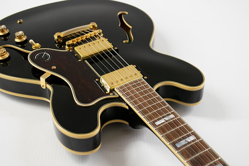 Epiphone Sheraton-II PRO Semi-hollowbody Electric Guitar
