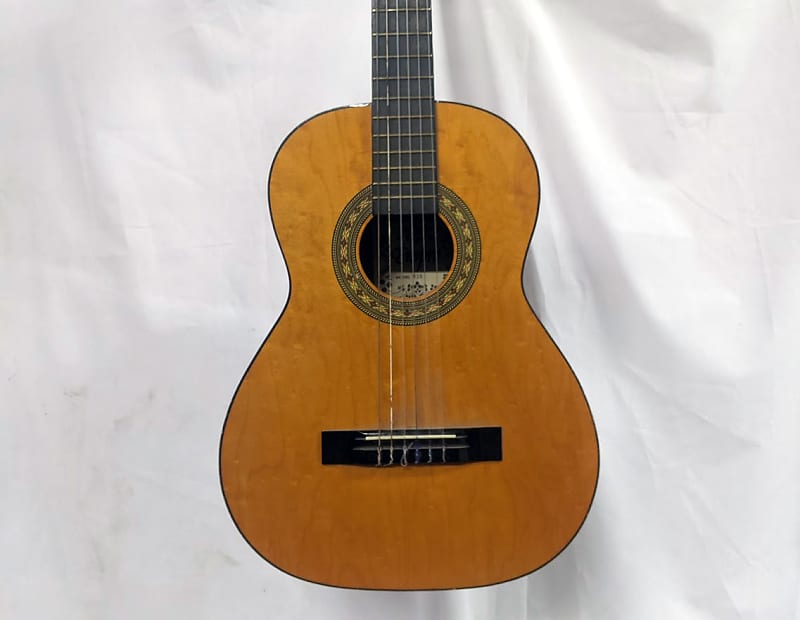 Empro Model E10 3/4 Classical Guitar Natural image 1