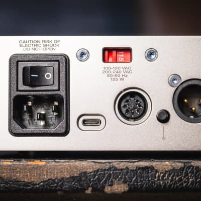 Darkglass Exponent 500w Bass Amp Head image 9