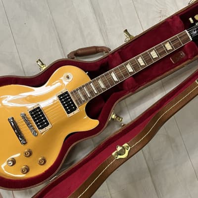 Gibson Slash "Victoria" Les Paul Standard 2022 Goldtop New Unplayed w/Case Auth Dealer 8lbs 9oz image 2