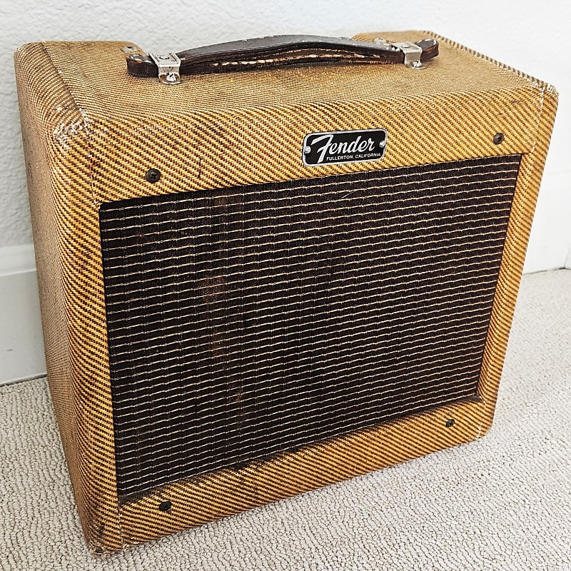 1962 Fender Champ Amp Tweed 5F1 1x8 Combo Narrow Panel Vintage Tube Guitar Amplifier image 1