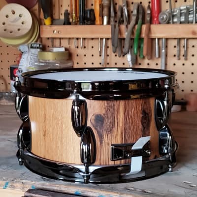 SnareBear 10x5.5 Reclaimed Oak Barnwood Stave Snare Drum image 3