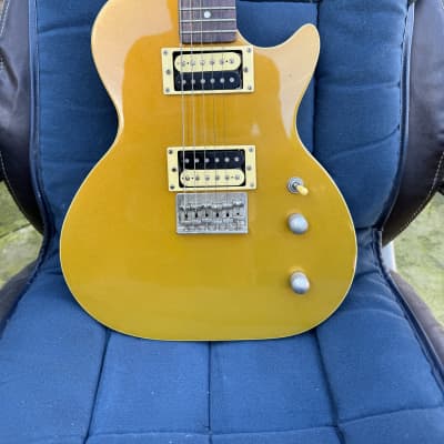 St. Blues Esp 2000’s - Green for sale