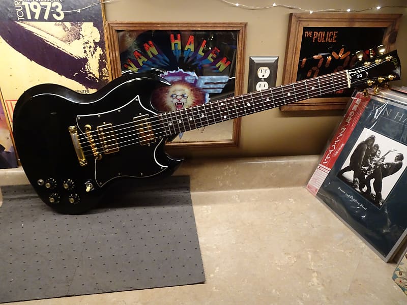 Gibson SG 1997 Special Ebony with Gold- American Flag Nashville TN