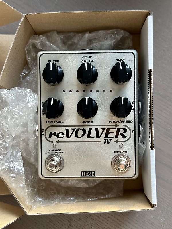 HEXE Fx reVOLVER IV サンプラー ルーパー HexeFX - reVOLVER IV