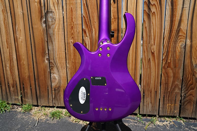 Schecter Diamond Series FreeZesicle Freeze Purple 4-String