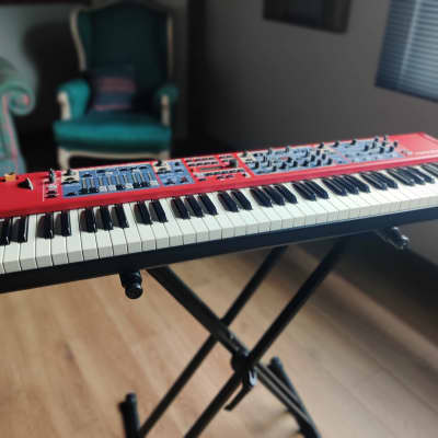 Nord Stage 2 SW73 Compact Semi-Weighted 73-Key Digital Piano 2011 - 2014 - Red