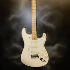 2016 fender stratocaster top