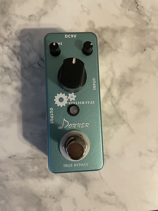 Donner Stylish Fuzz