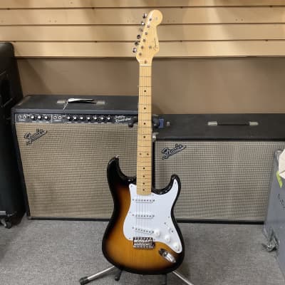Fender Stratocaster 60th Anniversary, '54 Reissue, Limited Edition of 1,954, Two Tone Sunburst image 4