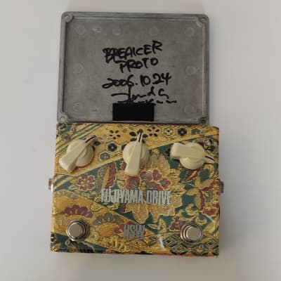 Honda Sound Works Fujiyama Drive Breaker 2006 - Gold & Green | Reverb