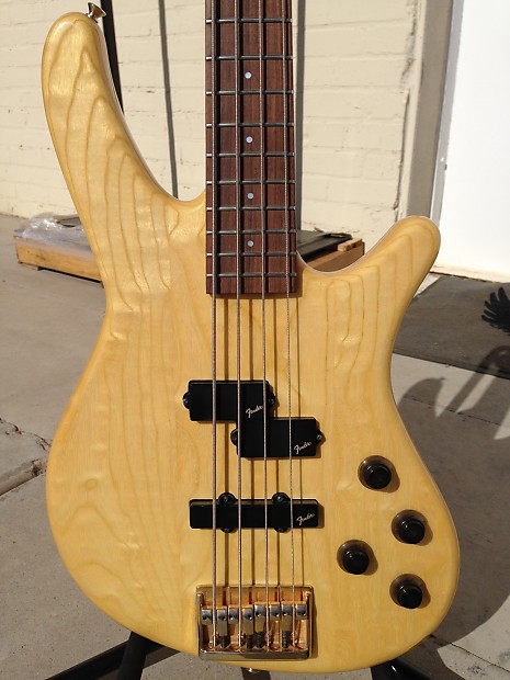 Fender shop prophecy bass