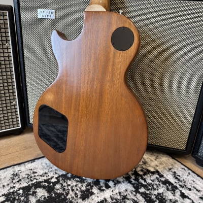 Gibson Les Paul Tribute 2019 - Present - Satin Honeyburst image 6