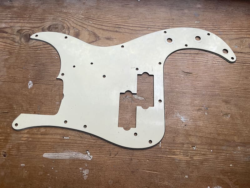 Vintage 1960s Fender P Bass Precision Pickguard Scratchplate Reverb 8374