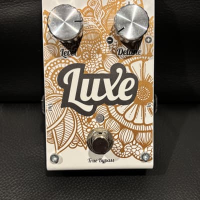 Digitech Luxe デチューン Digitech Luxe Polyphonic Detune - YouTube