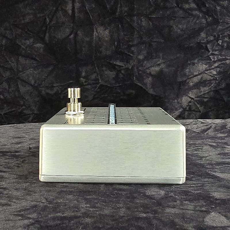 Where To Put An MXR 10-band EQ In The Chain