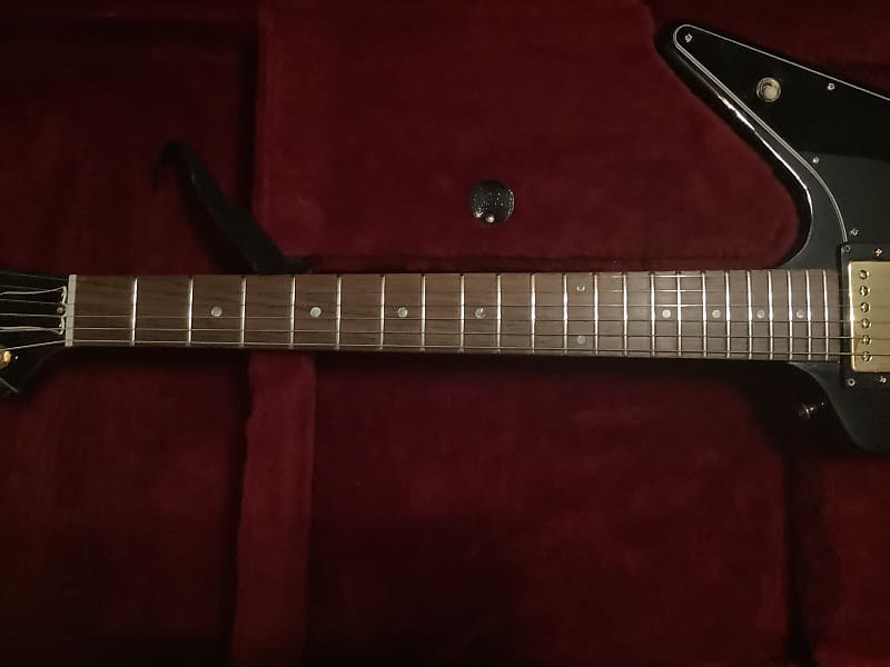 Gibson Custom Shop Limited Edition Korina Explorer 1983