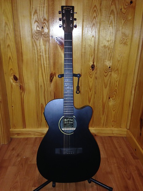 Martin Thinline Acoustic Electric Guitar/Brand New Martin Thinline  Hardshell Case