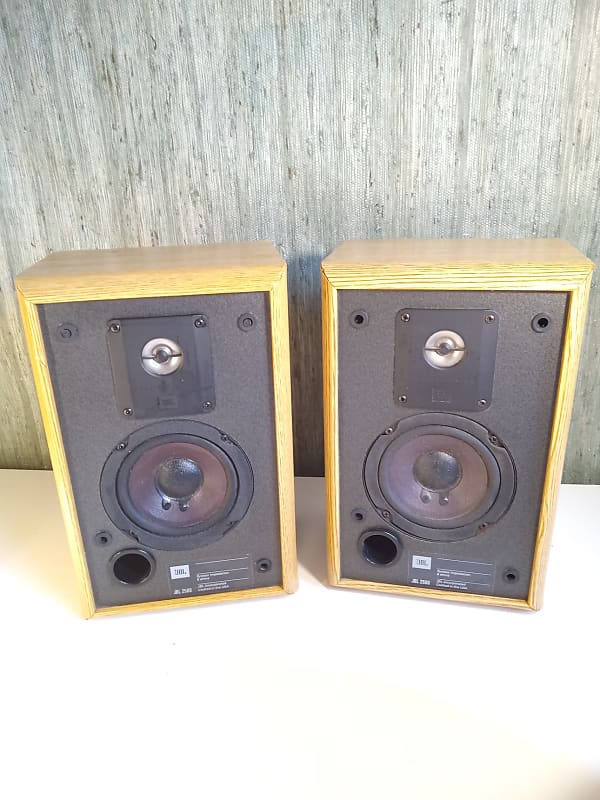 JBL 2500 Bookshelf Speakers Reverb