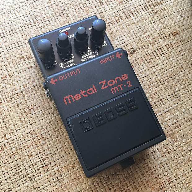 Boss MT-2 Metal Zone with Boss MT-2 Metal Zone with
