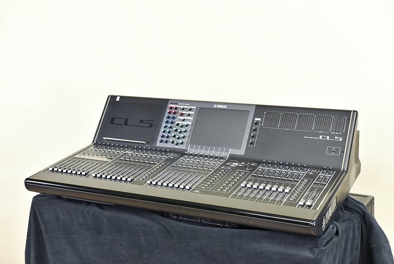 Yamaha CL5 72-Channel Digital Mixing Console CG00ZQQ image 1