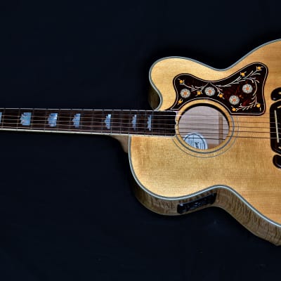 ギター Gibson SJ-200 Fishman Ellipse Aura Absolutely Perfect 2015 Gibson SJ-200 Standard Maple