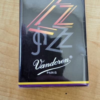 Vandoren SR4125 - ZZ Alto Saxophone Reeds - 2.5 (10-pack) image 1