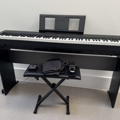 Yamaha P-45 Digital Piano 2015, Black with L85 Matching Stand