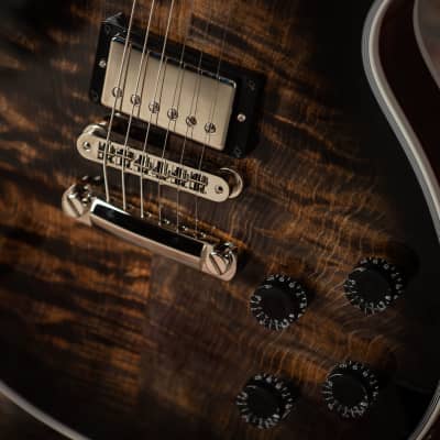 Gibson Les Paul Custom - 5A Quilt Top, Cobra Burst image 7