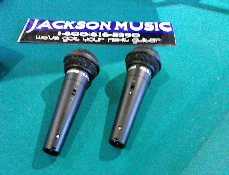 Shure AXS1 Microphones With Chords (Pair) Reverb