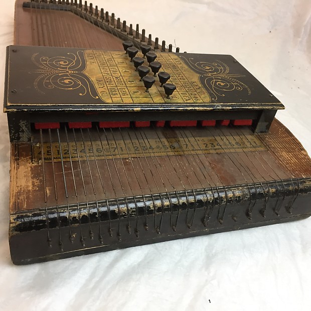 Antique Harp Shaped Vintage Decorative Autoharp Zither