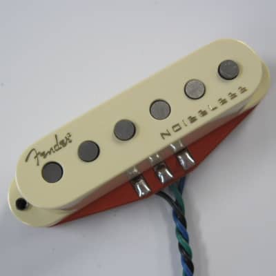 Fender Ultra Noiseless Hot Stratocaster Middle Pickup 0992291000M image 1